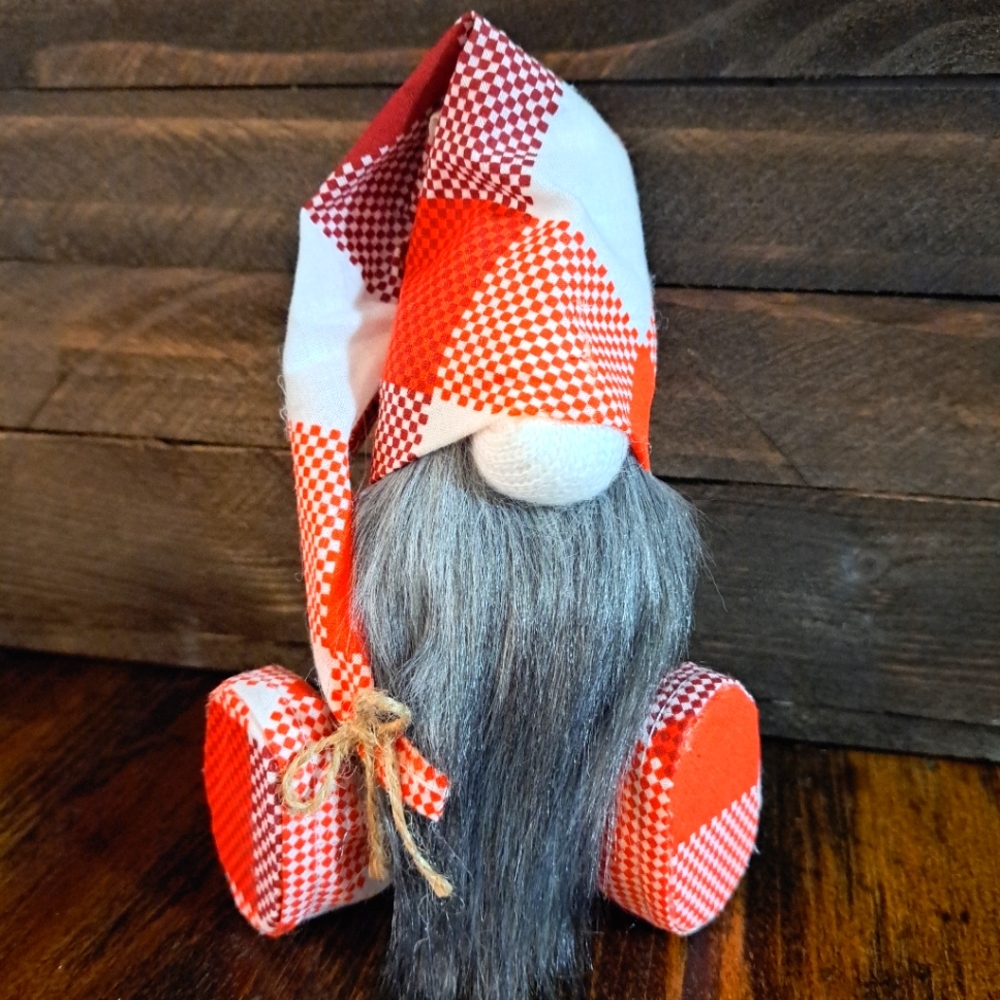 Farmhouse Gnome | Handmade Gnome with Shoes